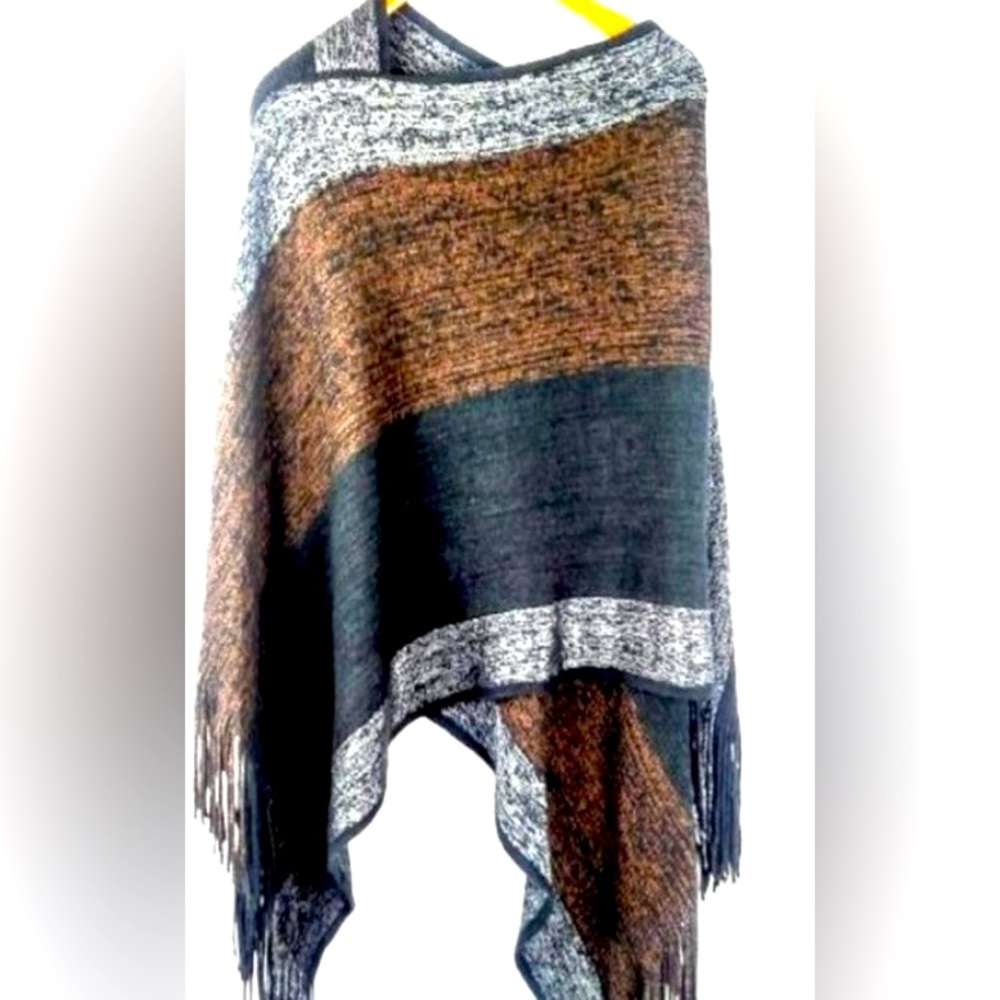 Women's Jack & Missy Elegant Multicolor Knit Poncho